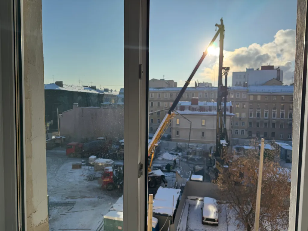 Просторная и теплая квартира в центре у метро с бесплатной парковкой