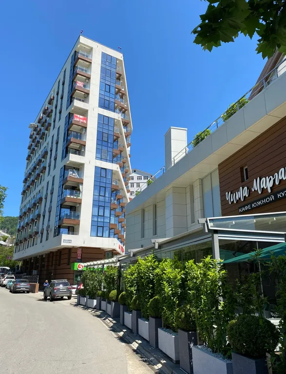 Квартира у моря с бассейном