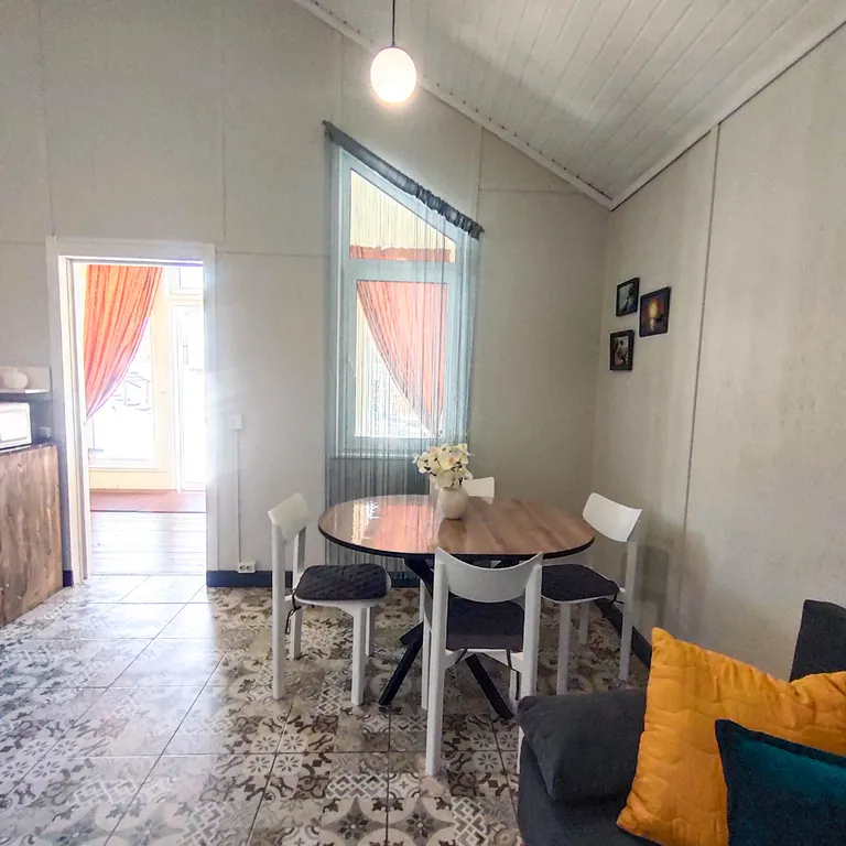 Уютный Домик с Террасой