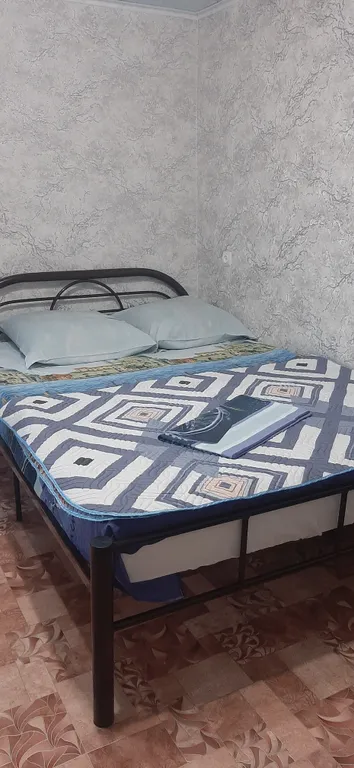 Отдельный дом без хозяев у залива