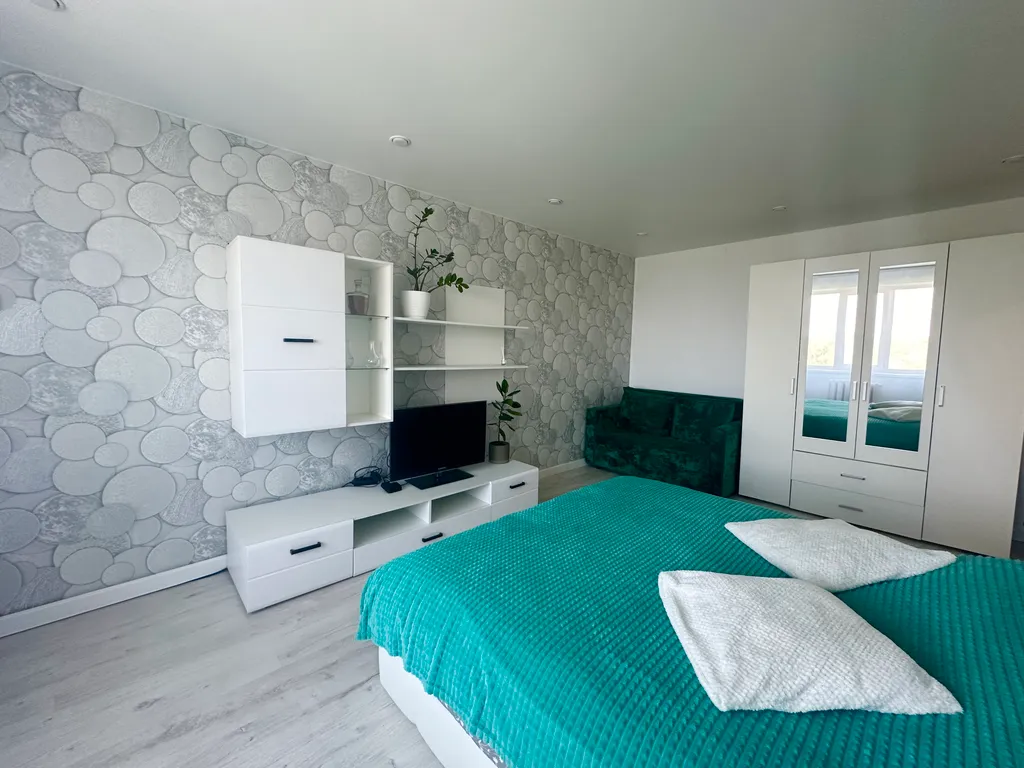 Уютная квартира с хорошим видом недалеко от вокзалов