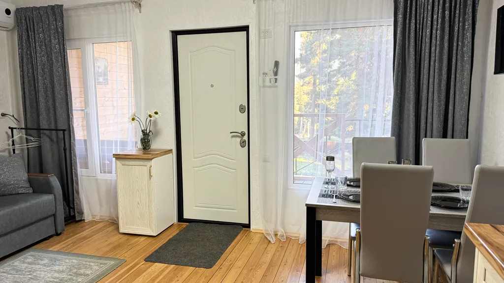 Уютный дом в тихой части Архыза