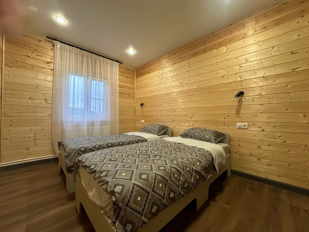 Дом для уединения на берегу Волги