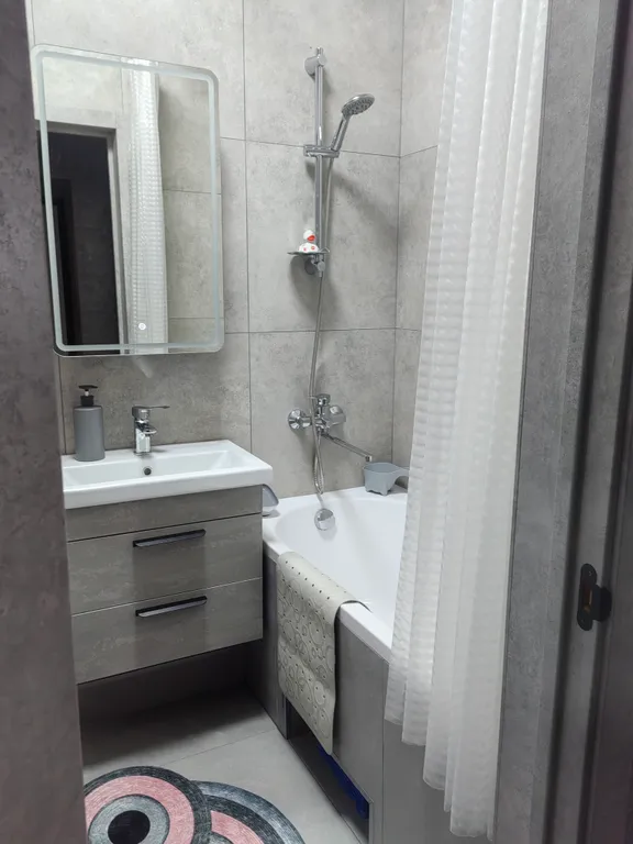 Квартира с рассветом над морем