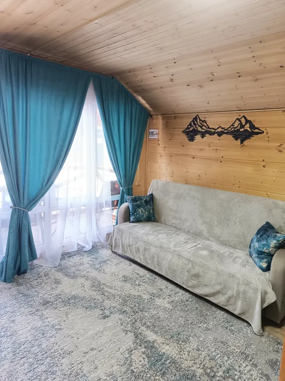 Уютный коттедж с видом на лучшее ущелье