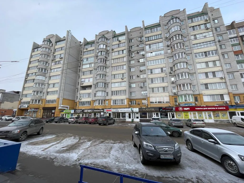 Апартаменты в центре, 1 минуте до ЦУМ и набережной