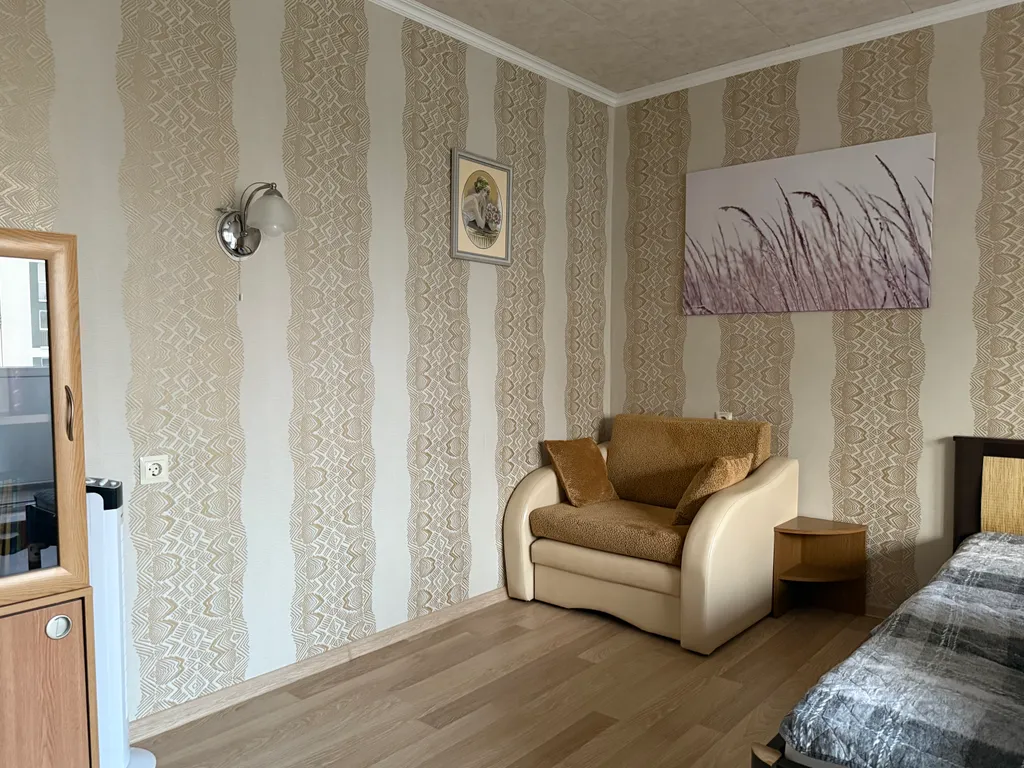 Уютная квартира в тихом районе курортного города