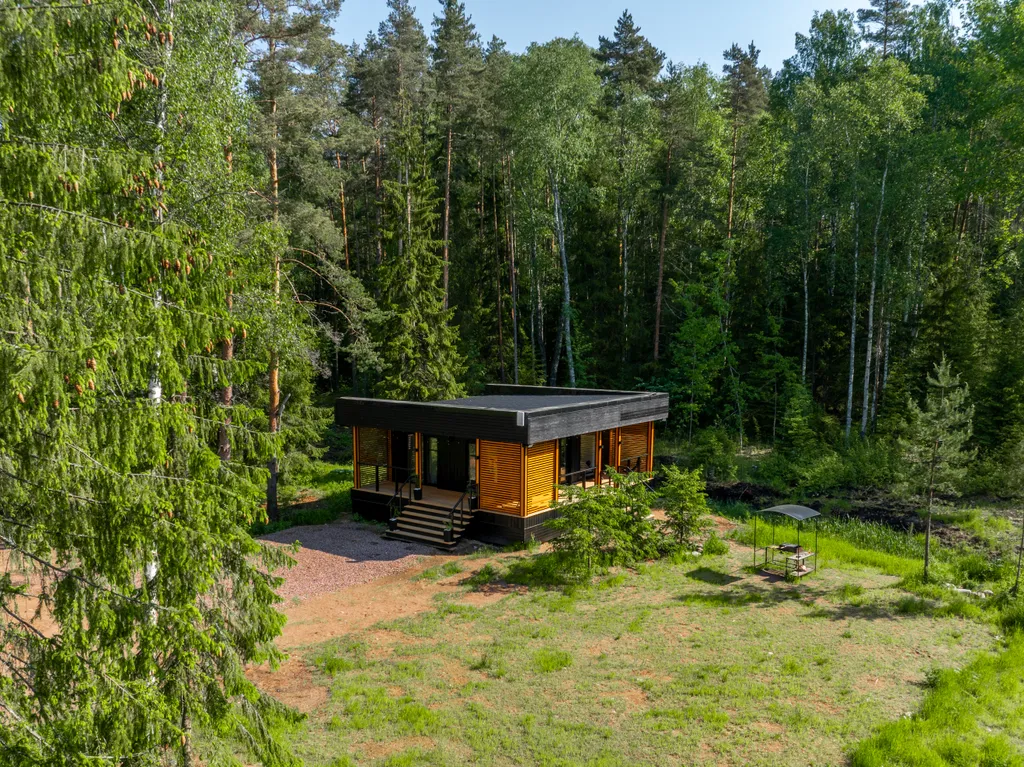Коттедж в сосновом лесу с сауной