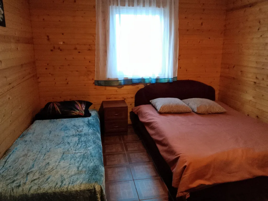 Коттедж Чудесный домик в парке — Сиверский