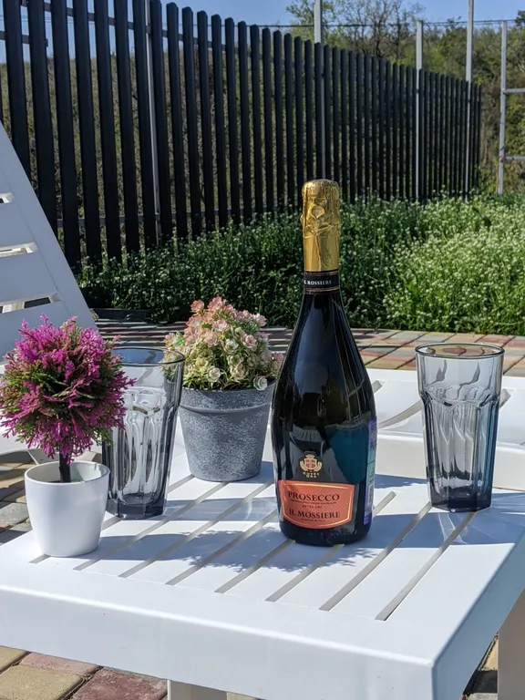 Вилла с теплым бассейном, баней и чаном в окрестностях Абрау-Дюрсо