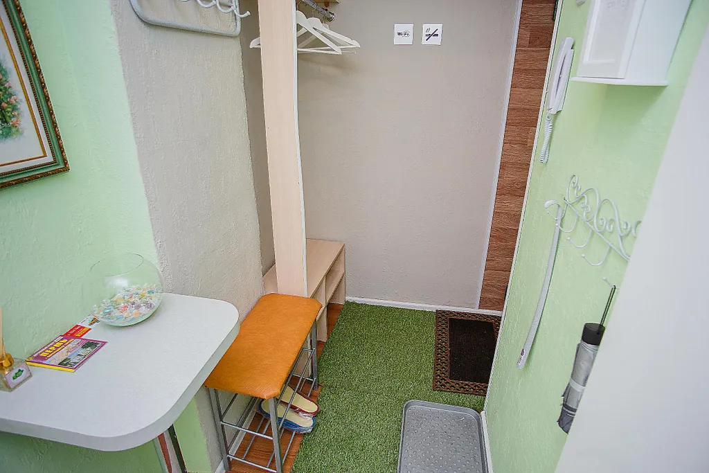 HappyGreenAppartments-апартаменты рядом с центральной улицей города