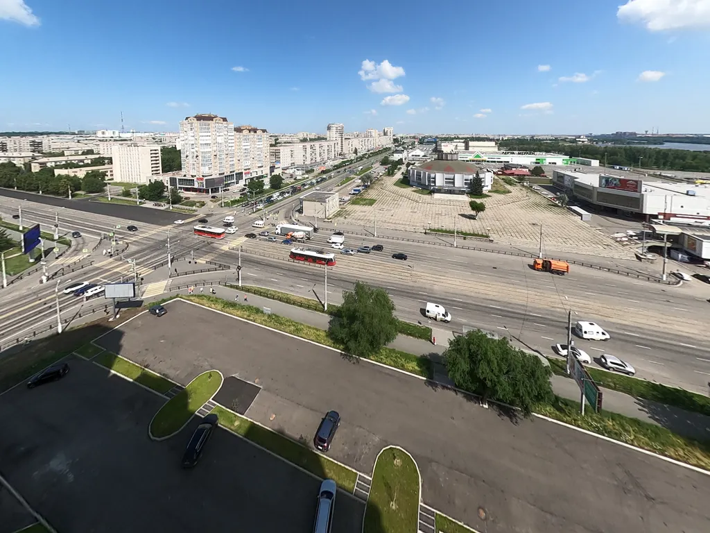 Стильная квартира в центре города с панорамным видом