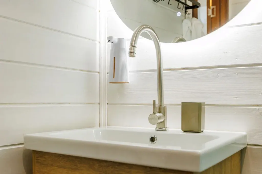 Дом Лаванда в старинном русском селе