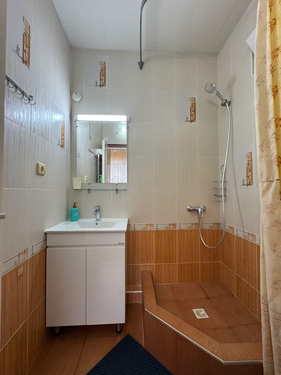 Квартира Уютная комната в центре Адлера. — Адлер