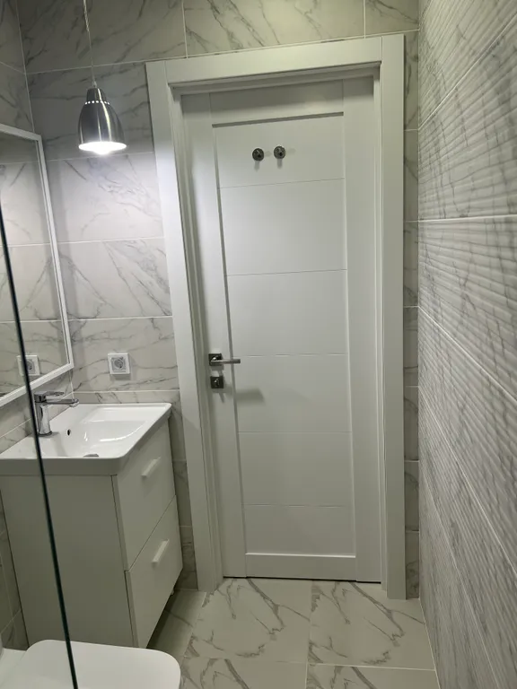 Евро-двушка на берегу моря