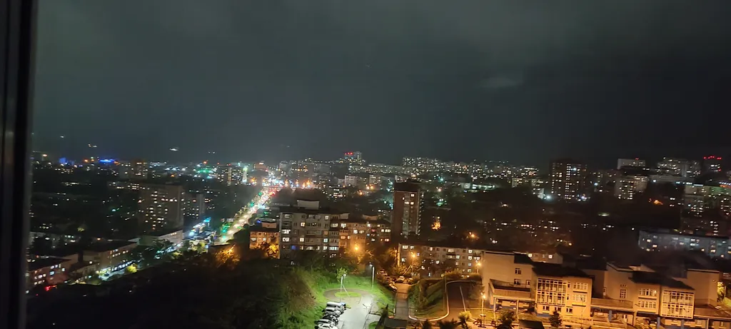 Квартира Трехкомнатная квартира на 21 этаже — Владивосток