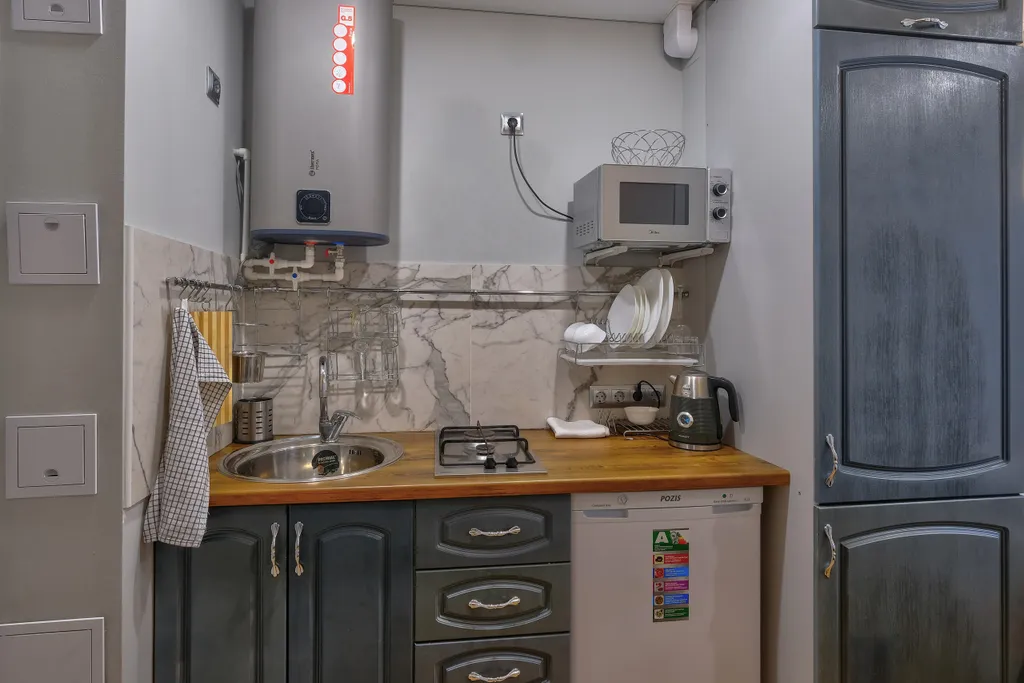 Студия у ЖД вокзала