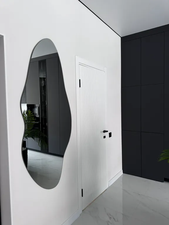 Идеальная чистая квартира в центре города с дизайнерским ремонтом