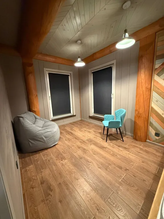 Домик KEDRA в Шерегеше с видом на лес и горы