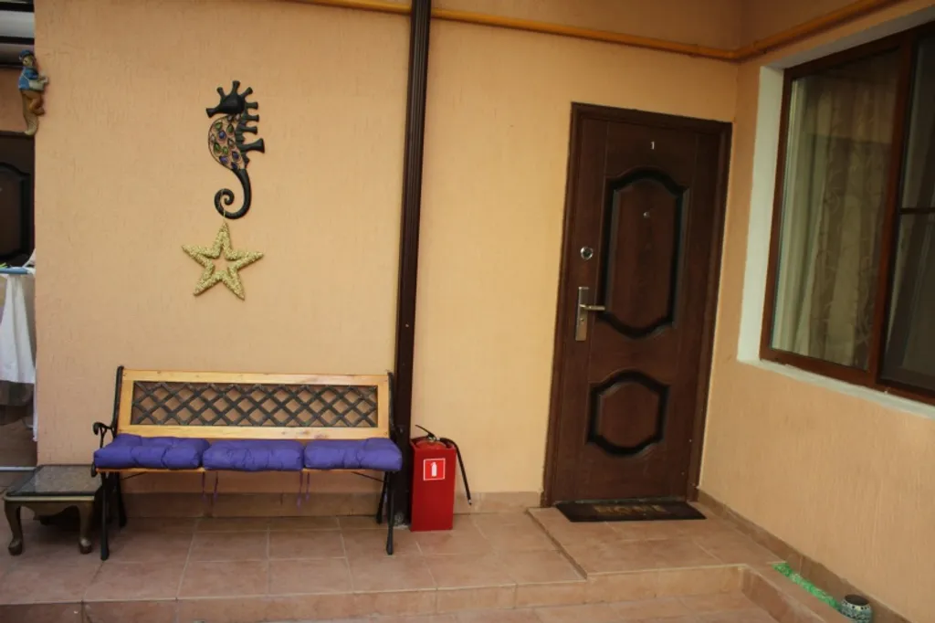 Квартира Квартира 1-ая студия 15кв.м — Адлер