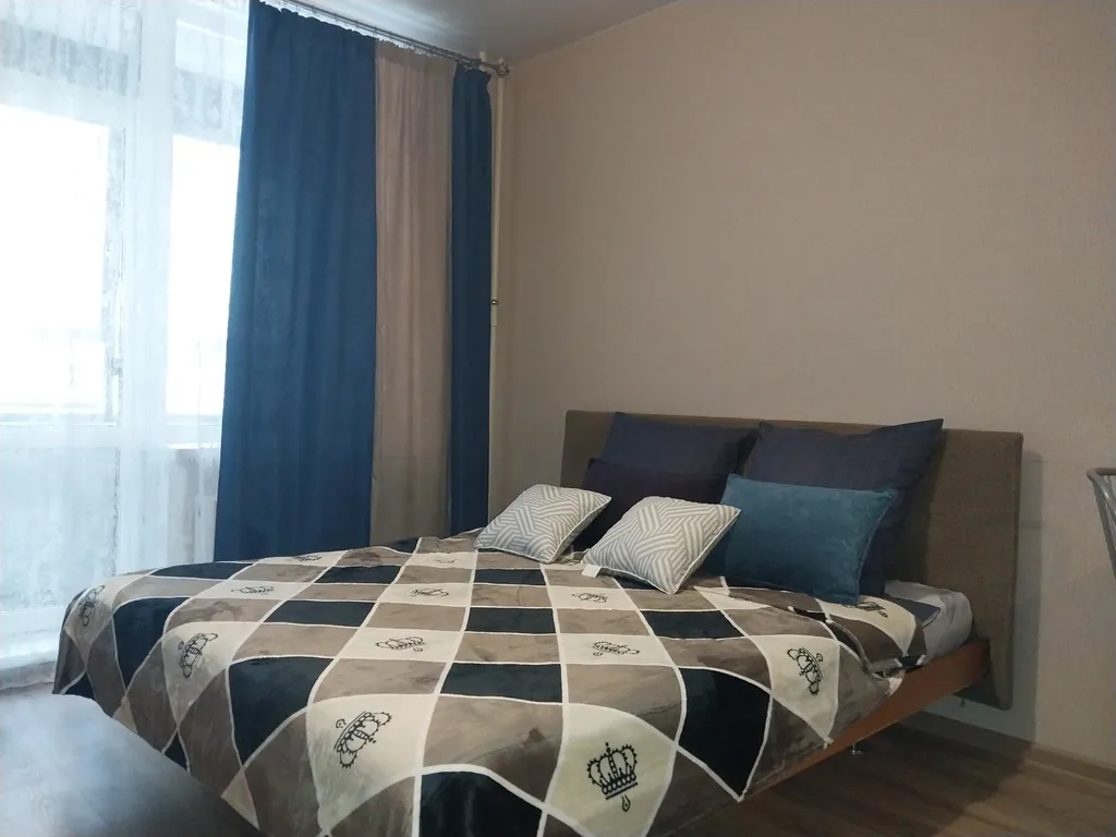 Уютная квартира в доме комфорт класса в центре рыдом с университетом