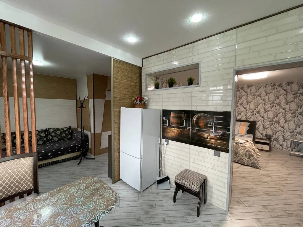 Квартира Лучшее предложение!!! Комфортный домик ( студия) с беседкой для отдыха — Лабинск