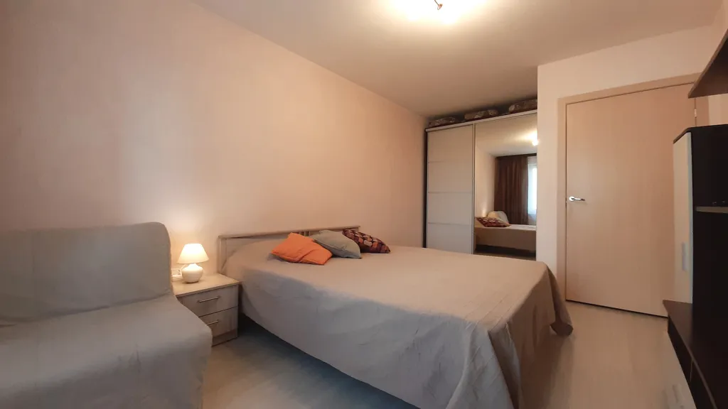 Квартира у метро Парнас — аренда посуточно в Парголово