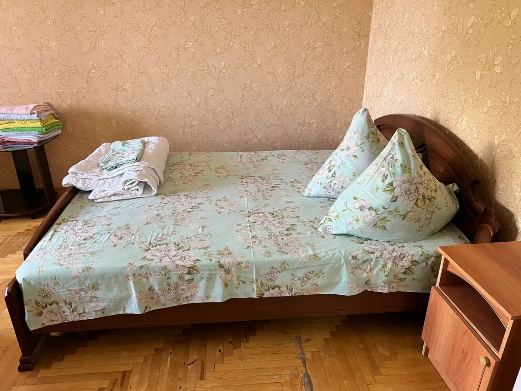 4-комнатная Квартира