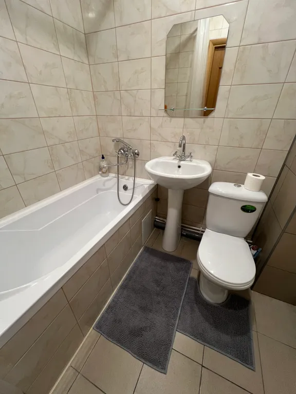 Уютная квартира в новом доме у Глобуса