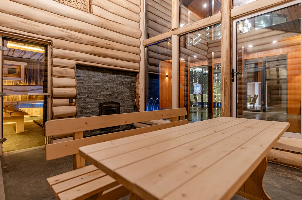 Баня и басейн в Ликино