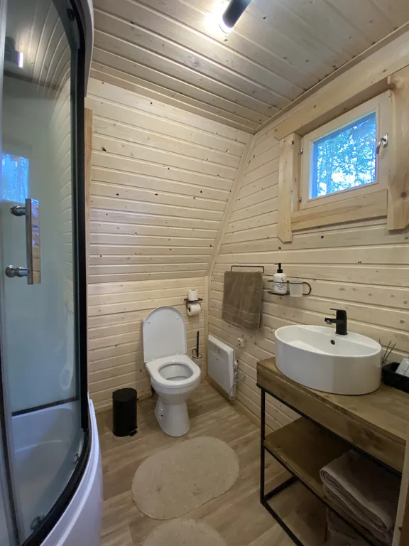 Комфортный дом Афрейм, в лесу, на семейной ферме Ак Су