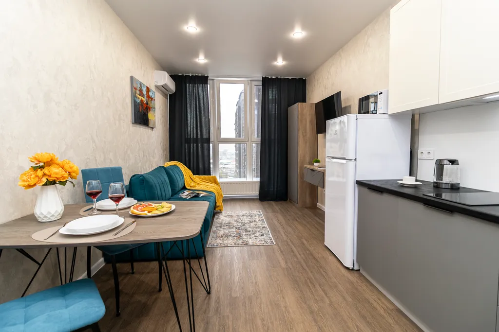 Квартира Квартира Яркая студия с диваном — Краснодар