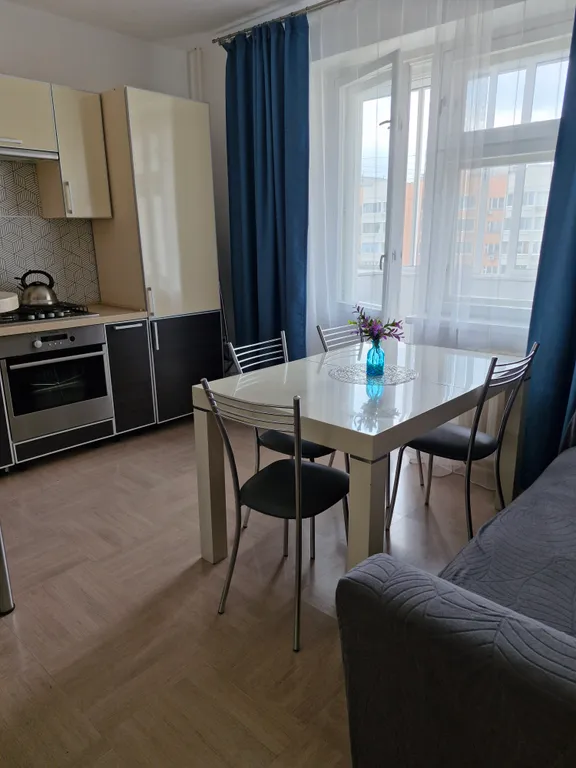 Квартира Шикарная просторная квартира с качественным ремонтом для большой семьи — Ярославль