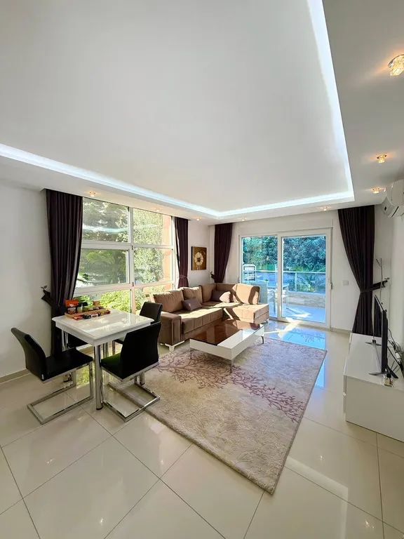 Квартира в центре со своим бассейном у пляжа Клеопатра — аренда посуточно в Аланья