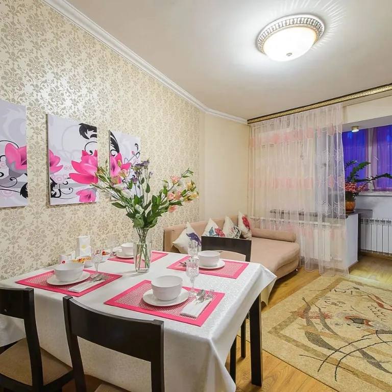 Квартира Двушка переделанная в трёшку — Алматы