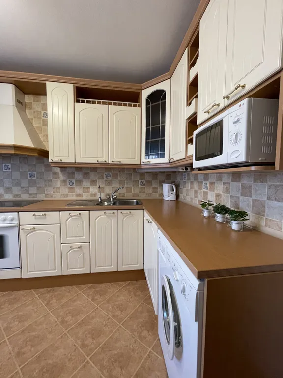 Квартира Двухкомнатные Апартаменты в 1 километре от аэропорта Кольцо — Екатеринбург