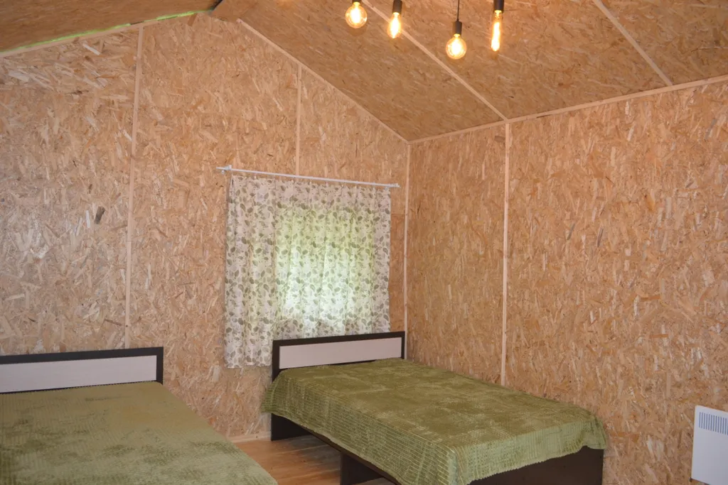 Дом-баня на берегу озера Уросозеро