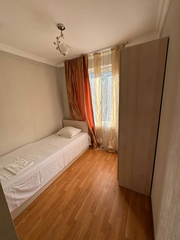 Трёхкомнатная квартира с ремонтом на ул Гочуа