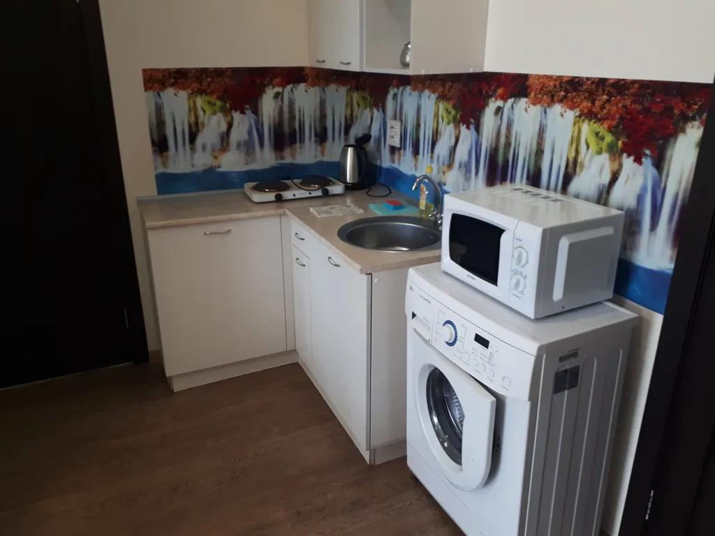 Двухкомнатная студия люкс в Гостевом доме Домашний