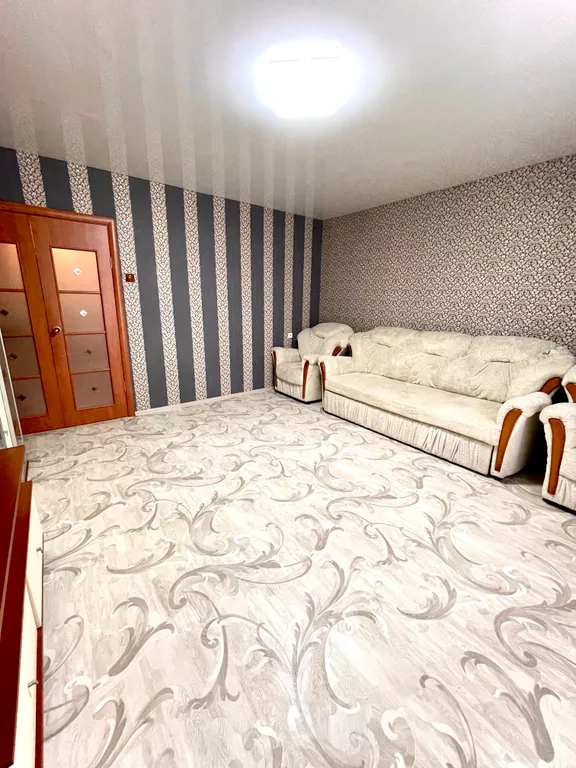 Просторная 2-комнатная квартира — аренда посуточно в Прокопьевск