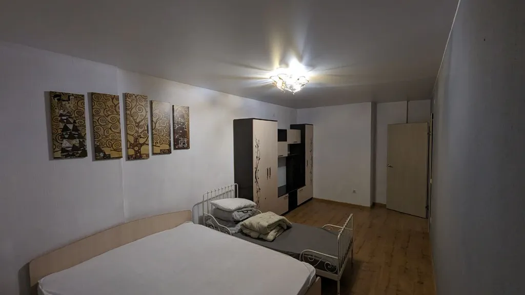 Квартира Просторная квартира с 2-изолированными комнатами и большой кухней — Санкт-Петербург