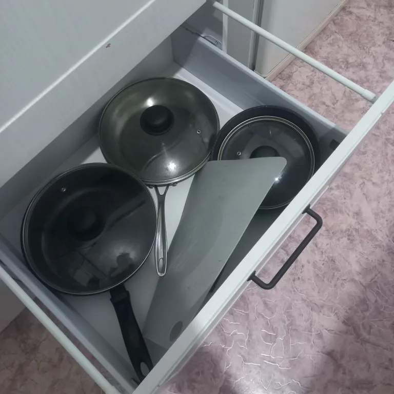 Квартиру на Планете, возле дворца борьбы и ТЦ Планета