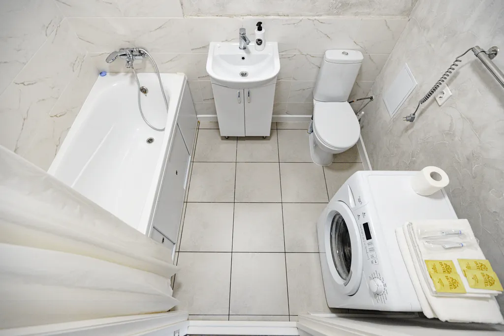 Студия Брутальный лев с панорамным видом на набережную реки