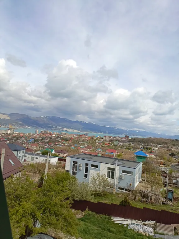 Уютный дом с прекрасным видом в тихом районе