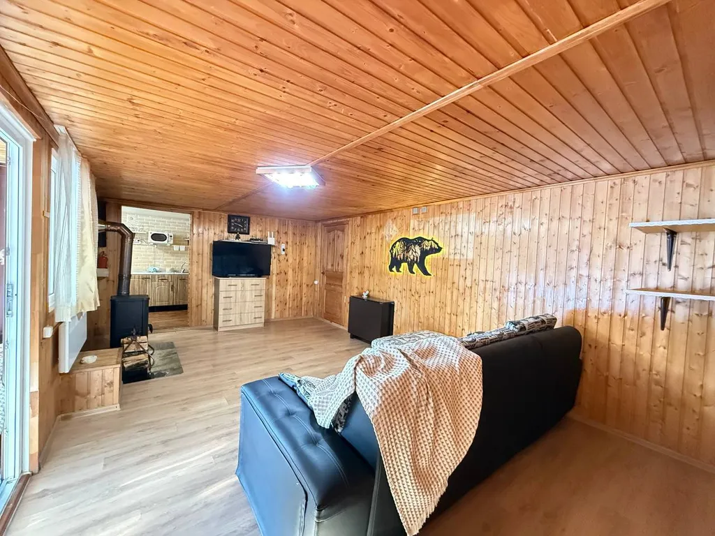 Уютный гостевой дом с закрытой территорией и видом на горы