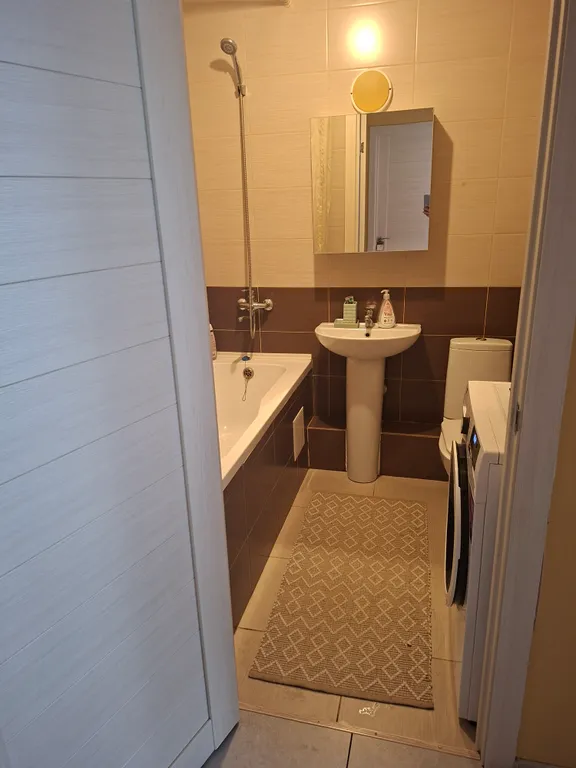 Большая однокомнатная квартира с размещением до 5 гостей