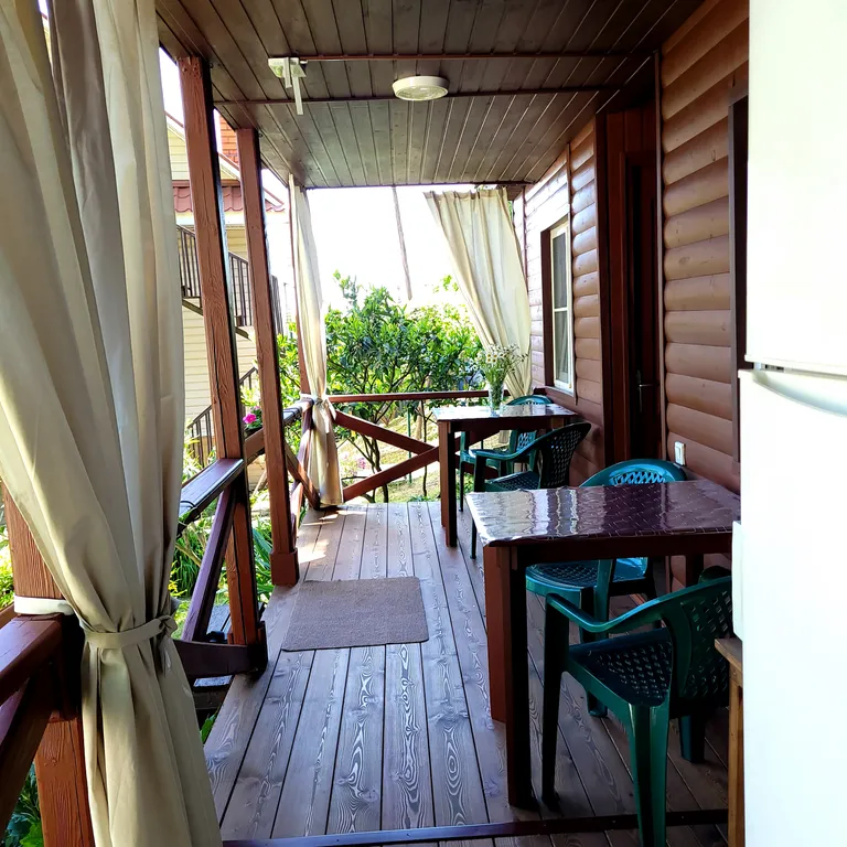 Коттедж 2-комнатный Дом — Сочи