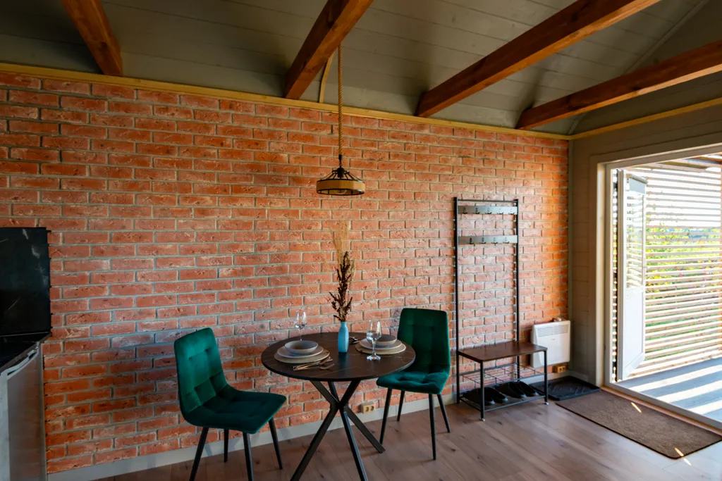 Дом с горячей купелью фурако на берегу реки