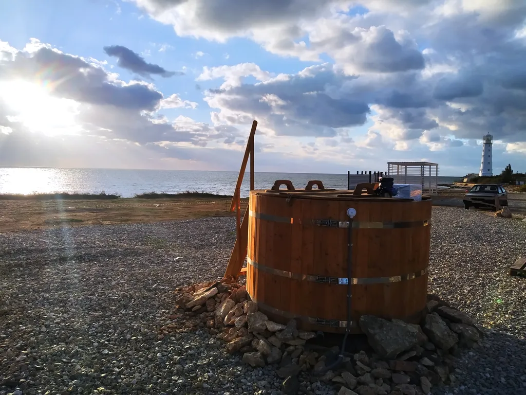 Апартаменты под маяком на берегу мыса Тарханкут