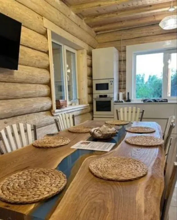 Эко-локация Ахматовский домик